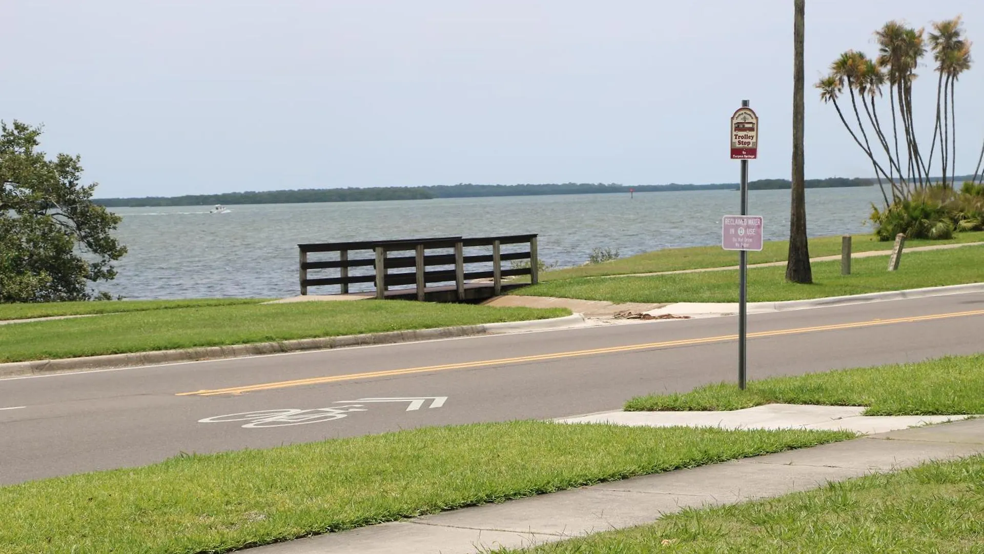 Hotel Comfort Suites Clearwater - Dunedin
