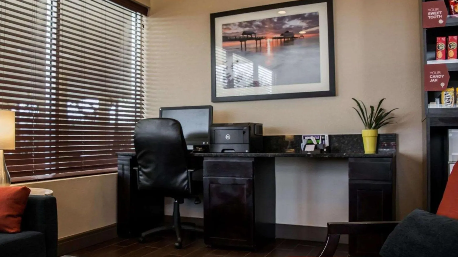 Comfort Suites Clearwater - Dunedin Hotel