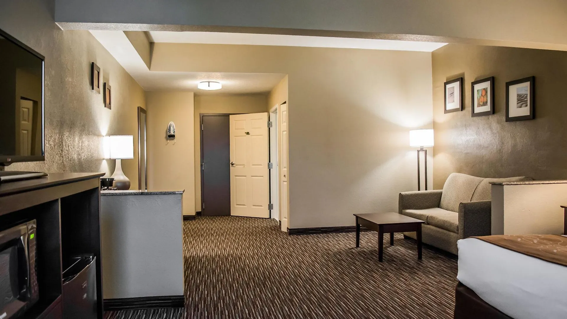 Comfort Suites Clearwater - Dunedin 3*,