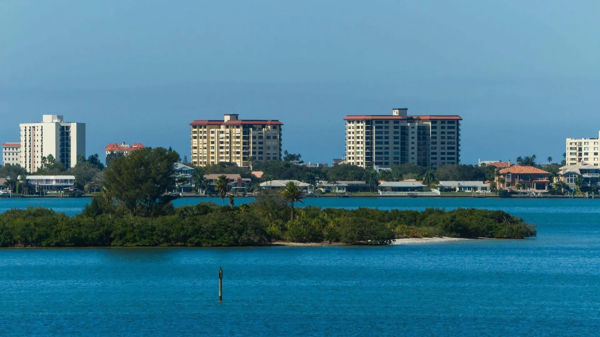Comfort Suites Clearwater - Dunedin 3*,